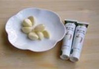 麻汁蒜泥豆角的做法 步骤2