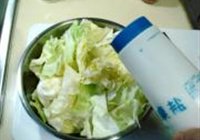 速拌韩式小菜的做法 步骤3