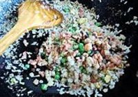 扬州蛋炒饭的做法 步骤21