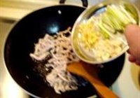 肉丝大拉皮的做法 步骤17