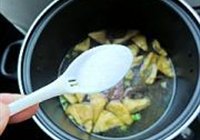 鸭血粉丝汤的做法 步骤14