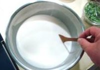 麻酱凉皮制作的做法 步骤9