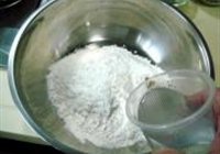麻酱凉皮制作的做法 步骤2