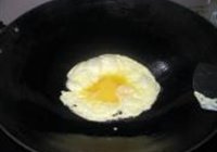 扬州炒饭的做法 步骤8