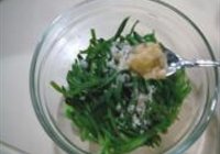 红油凉拌扁豆丝的做法 步骤5