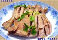 盐水鸭的做法 步骤7