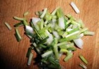 油爆虾的做法 步骤2