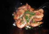 油爆虾的做法 步骤8