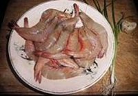 油爆虾的做法 步骤1