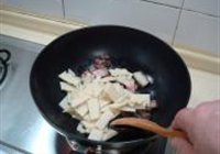 笋烧肉的做法 步骤2