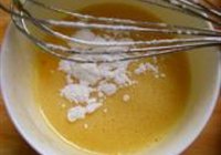 芒果鲜奶冰激凌的做法 步骤4