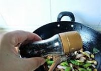 杭椒牛柳的做法 步骤11