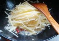 酸辣土豆丝的做法 步骤7