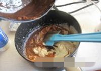 巧克力慕斯的做法 步骤7