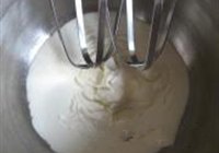 草莓冰淇淋的做法 步骤8