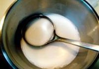 麻酱芥末绿豆粉卷的做法 步骤3