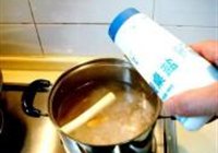 香辣手撕鸡的做法 步骤3