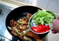 豉香回锅肉的做法 步骤6