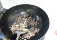 干煸牛肉丝的做法 步骤7