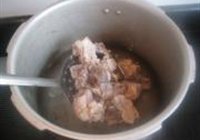 萝卜连锅汤的做法 步骤3