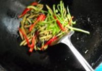 牛肉末炒茄丝的做法 步骤5