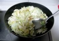 手撕包菜的做法 步骤5