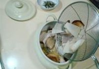 银针鸡汁鱼片的做法 步骤7