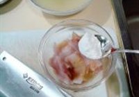 银针鸡汁鱼片的做法 步骤3