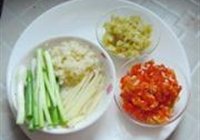 双椒鱼头的做法 步骤2