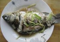 芙蓉鲫鱼的做法 步骤4