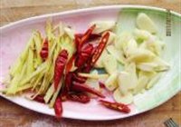 干烧刨盐鱼的做法 步骤4