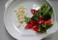 菠萝咕咾肉的做法 步骤2