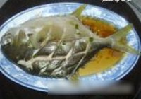 清蒸鲳鱼的做法 步骤4