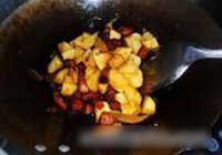 土豆烧肉的做法 步骤6