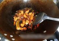 土豆烧肉的做法 步骤5