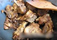 酱脊骨的做法 步骤6