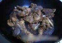 豆角土豆炖腔骨的做法 步骤8