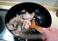 什锦蔬菜回锅肉的做法 步骤1