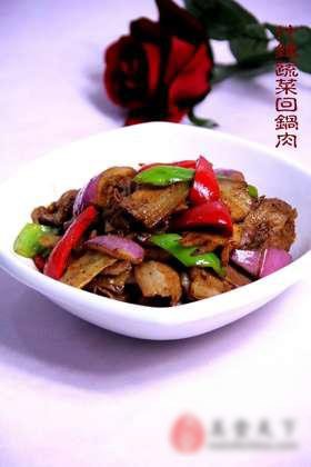什锦蔬菜回锅肉