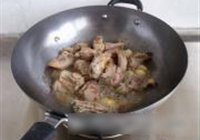 土豆蛋炖排骨的做法 步骤8