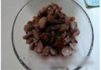 鸡胗炒河粉的做法 步骤3
