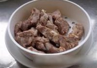 土豆蛋炖排骨的做法 步骤4