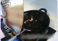 木耳炒黄瓜的做法 步骤5