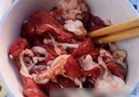 木耳炒肉片的做法 步骤4