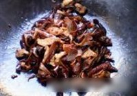 木耳炒肉片的做法 步骤16