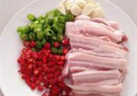 农家小炒肉的做法 步骤2