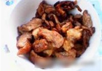 木耳炒肉片的做法 步骤12
