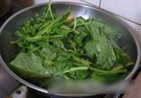 鸡蛋炒菠菜的做法 步骤5
