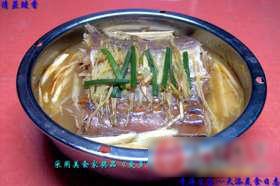 葱姜茭白蒸鳗香