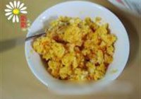 蛋黄焗锅巴的做法 步骤3